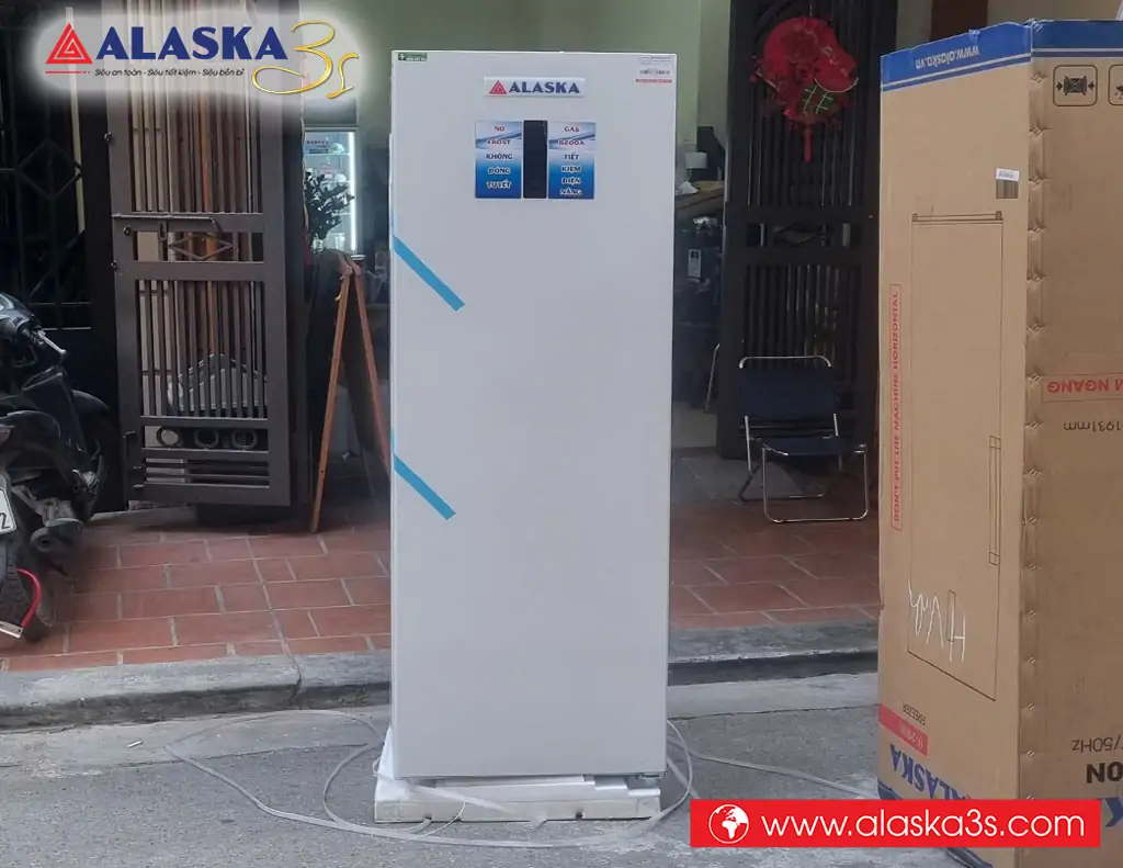Tủ đông đứng Alaska IF-290N không đóng tuyết