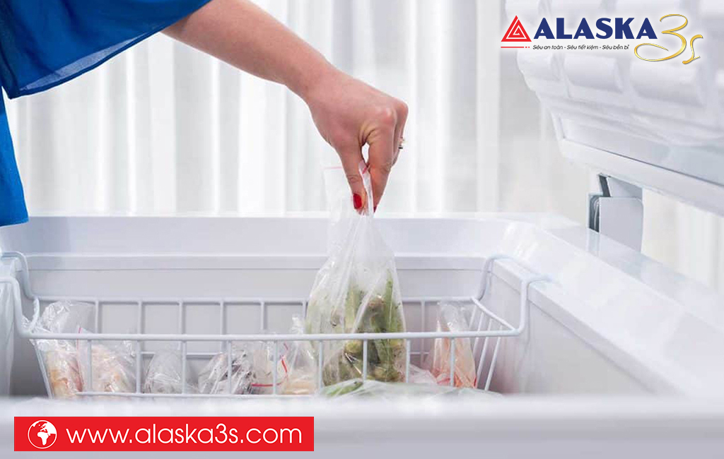 Giỏ đựng thực phẩm tiện lợi