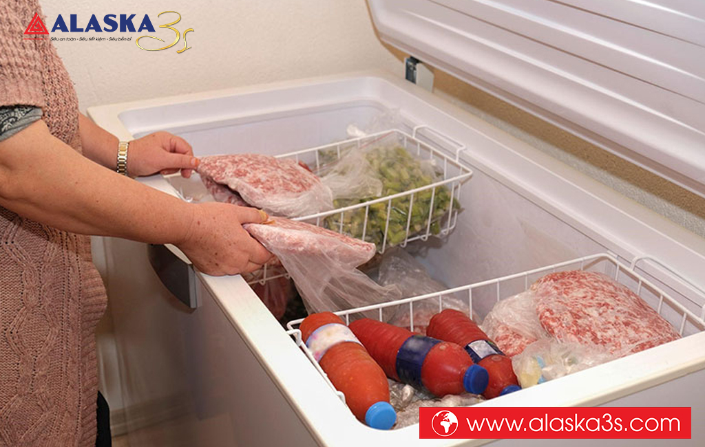 Giỏ treo kèm theo tủ đông Alaska